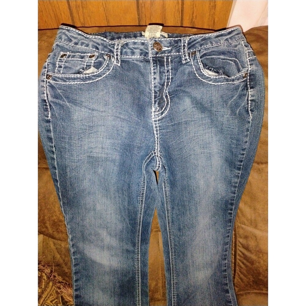 Women's Size 26 By 30 And A Half Miss Me Denim Jeans